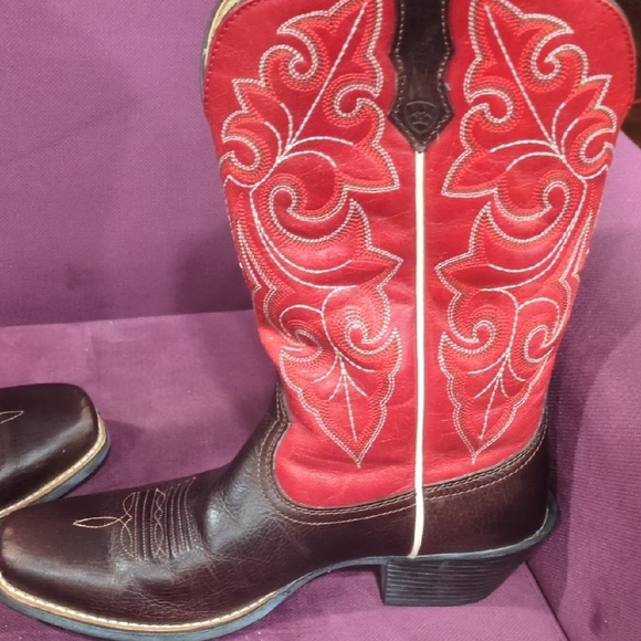 Ariat Red and Brown Heeled Boots - Picture 4 of 10